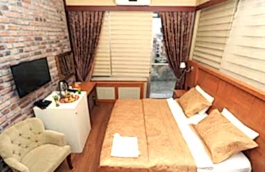 Marvell City Otel Suit Oda